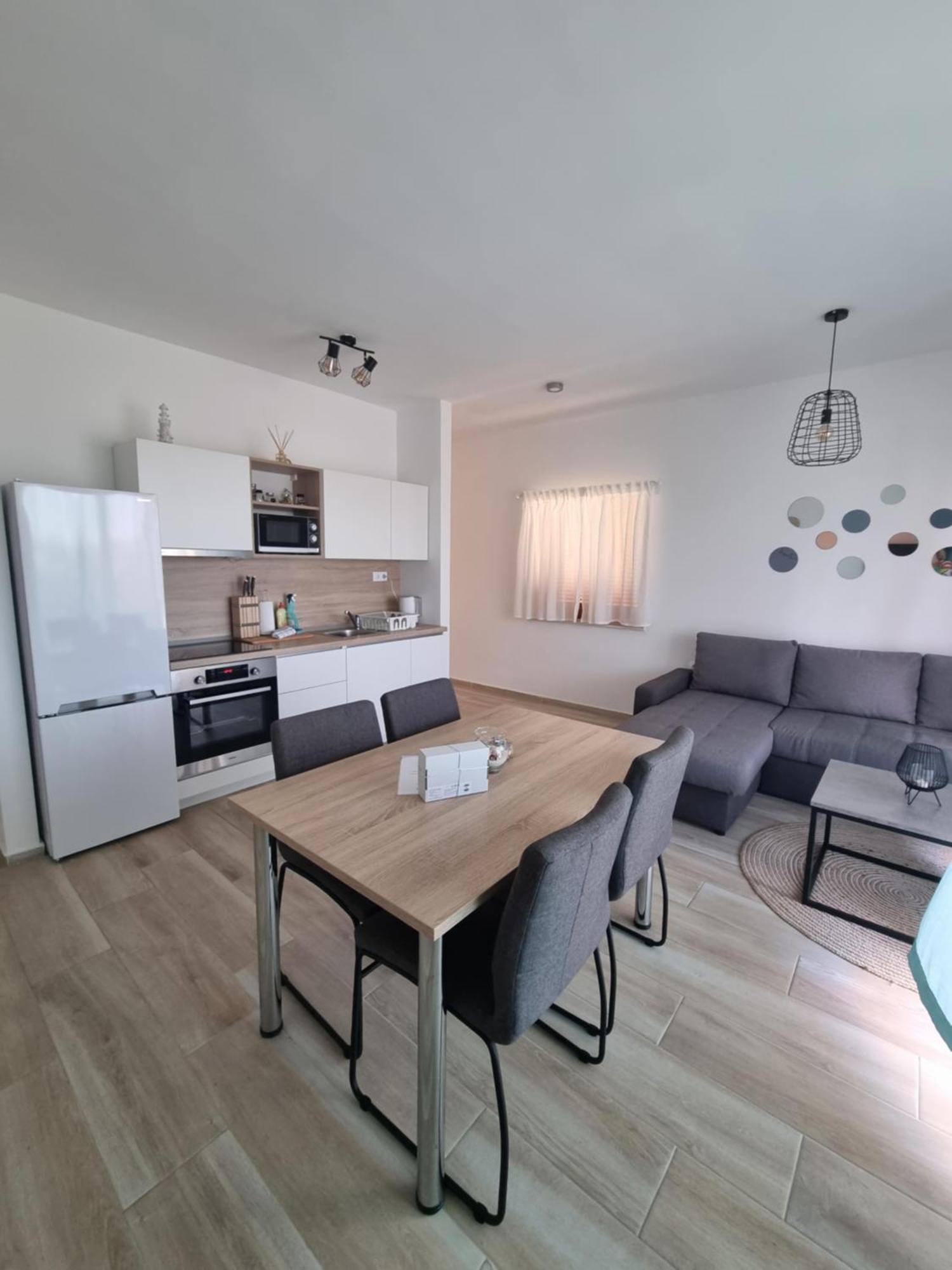 Apartments Leticia Vrsi Cameră foto